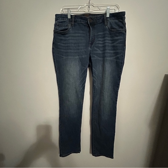 Kut from the Kloth Blue Boot Cut Jeans Classic Style - Picture 7 of 8